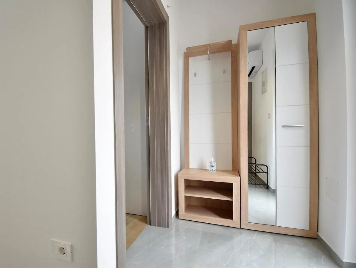 Holiday Apartments Petra Stinjan Guest house