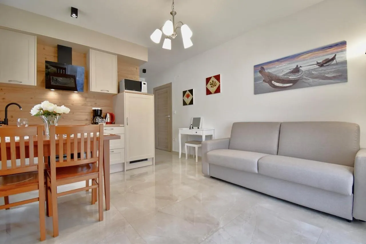 Guest house Holiday Apartments Petra Stinjan